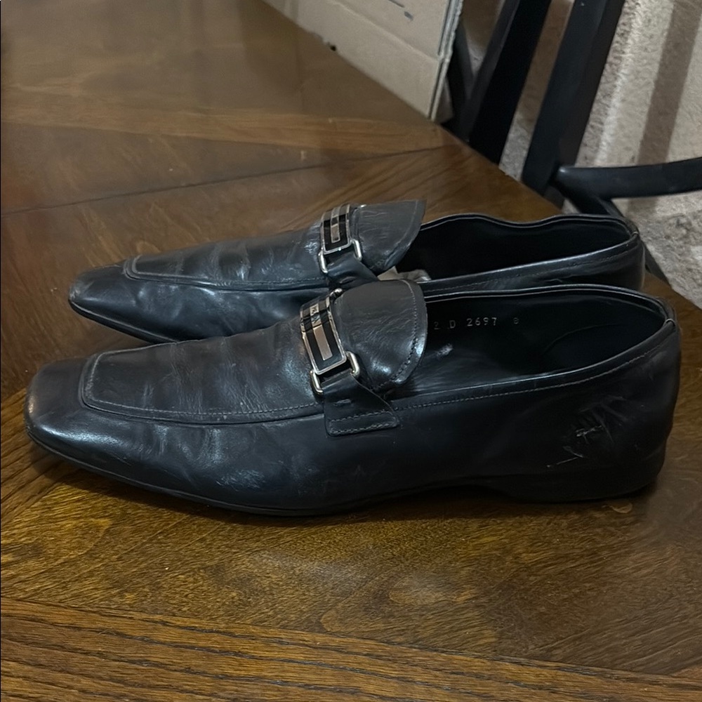 Prada Black Leather Loafers - Picture 3 of 13
